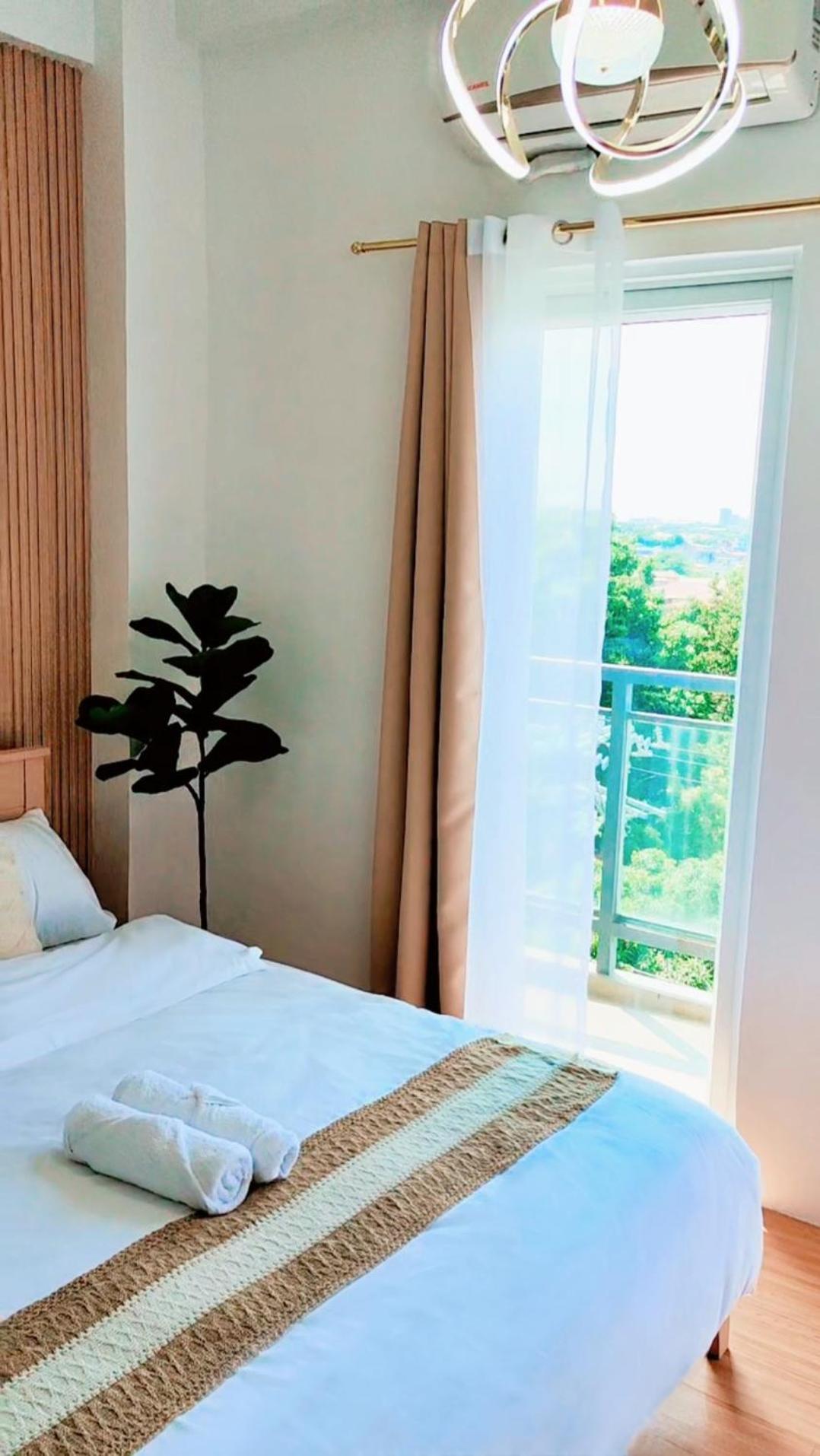 Paradise Realm Condotel Paranaque City ภายนอก รูปภาพ