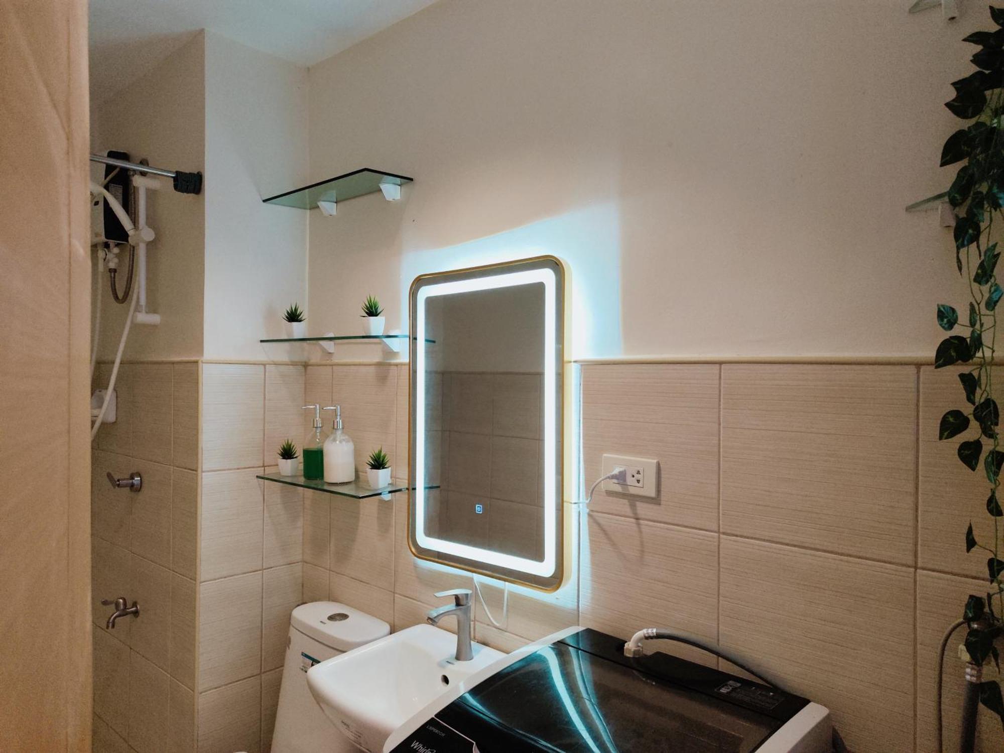 Paradise Realm Condotel Paranaque City ภายนอก รูปภาพ